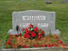 Robert_B_McClellan_1918-1990_Helen_E_McEwen_1921-__.jpg (143697 bytes)